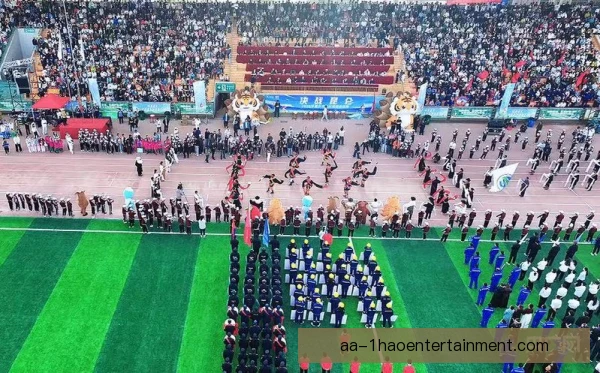 高原主场球队高速带球反击，体能优势转化为胜势